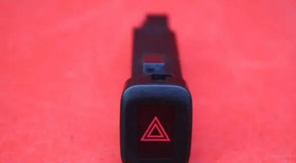 Volvo V60 Hazard light switch 9123681