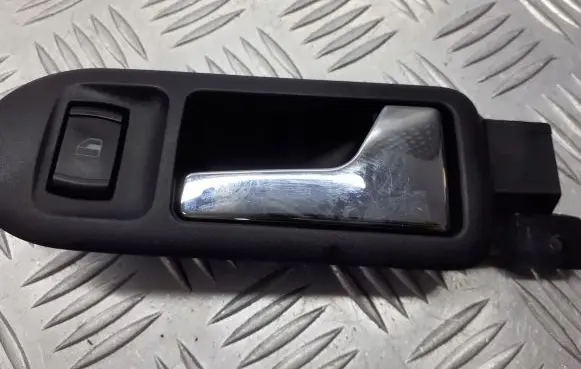 Volkswagen Golf IV Front door interior handle 3B1837114