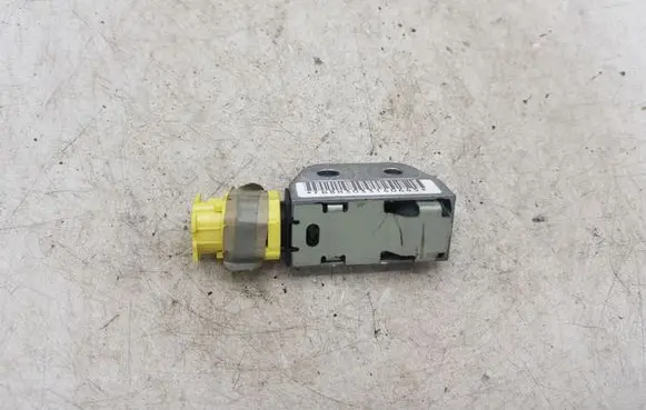 Nissan X-Trail T30 Airbag deployment crash/impact sensor FB8H3033140645