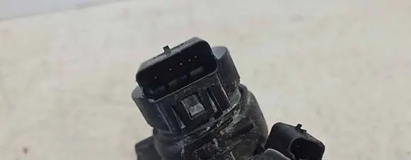 Citroen Berlingo Throttle valve 25365223