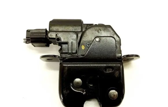 Renault Megane III Tailgate/trunk/boot lock/catch/latch 846300003R