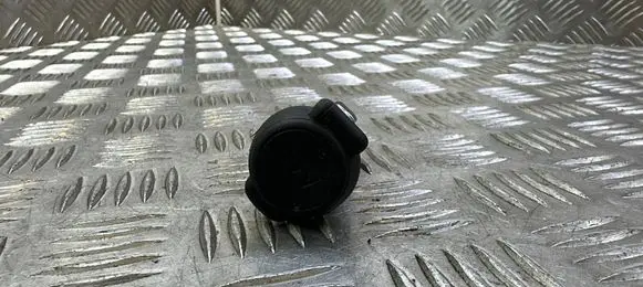 Peugeot 2008 I 12 V Socket (front) 9665277677