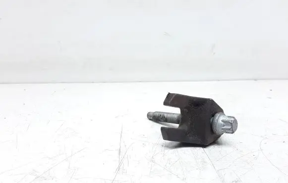Fuel Injector clamp holder