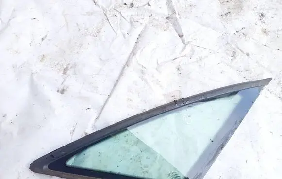 Audi A6 S6 C5 4B Rear side window AS2