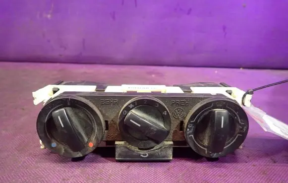Volkswagen Polo IV 9N3 Climate control unit 6Q0819049Q