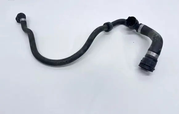 Mercedes-Benz C W205 Engine coolant pipe/hose A2055016800