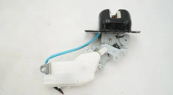 Nissan Micra Tailgate/trunk/boot lock/catch/latch 