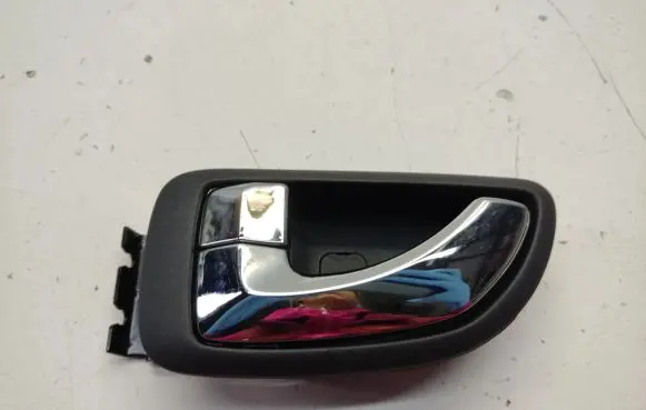 Front door interior handle
