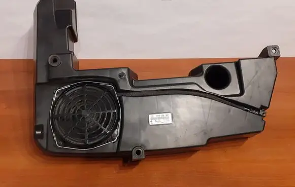 Audi A5 8T 8F Subwoofer speaker 7493 8T8035382