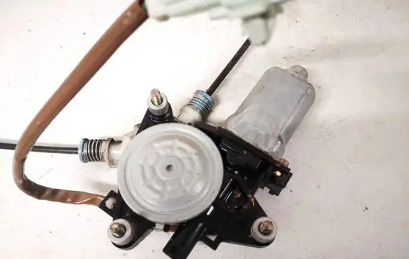 Mazda Premacy Front door window regulator motor 8621003882 862100-3882