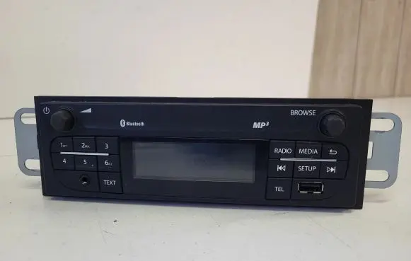 Renault Trafic III (X82) Bluetooth control unit module 281152370R