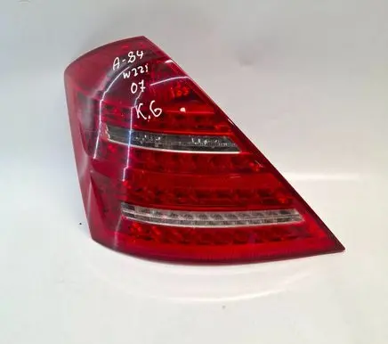 Mercedes-Benz S W221 Rear/tail lights A2218201364