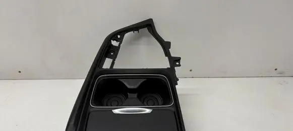 BMW 3 F30 F35 F31 Cup holder 9218926
