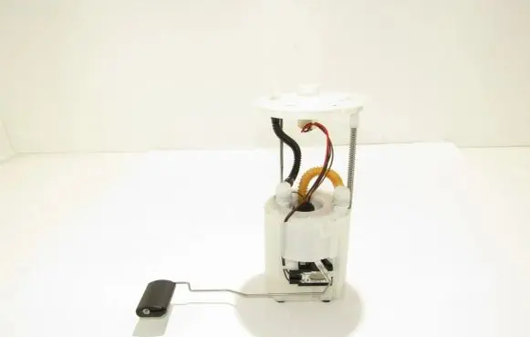 Hyundai Santa Fe In-tank fuel pump 311102W400