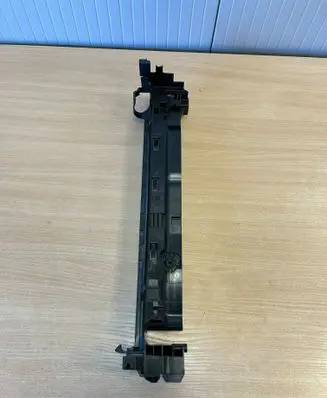 Mercedes-Benz E W213 Radiator mount bracket A0995040600