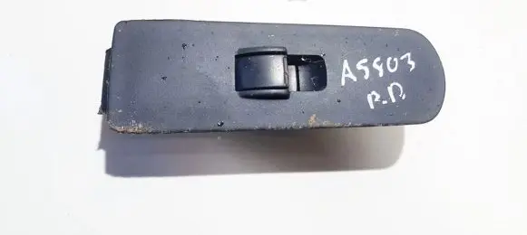 Mitsubishi Colt Electric window control switch mr587944 2518th