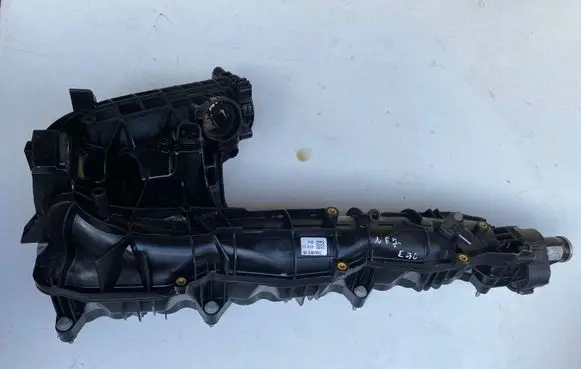 BMW 5 GT F07 Intake manifold 7800088 3842 1010180155