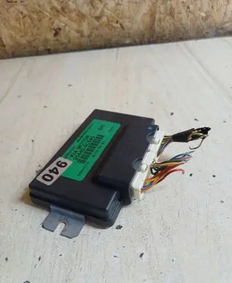 KIA Sorento Transfer box differential control unit 4450000160C 954404C940 160012310