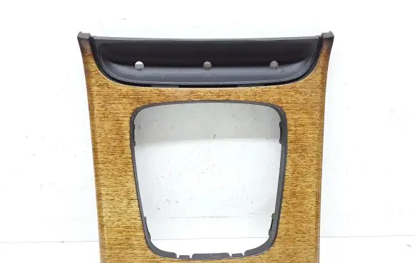 Volvo XC90 Gear shifter surround trim plastic 8660359