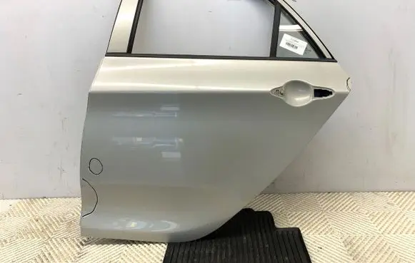 Rear door