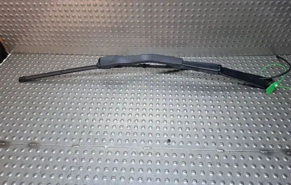 BMW 4 G22 G23 G24 G26 Windshield/front glass wiper blade S27705450 9448919