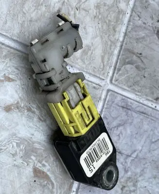 Toyota Auris 150 Airbag deployment crash/impact sensor 8917302050