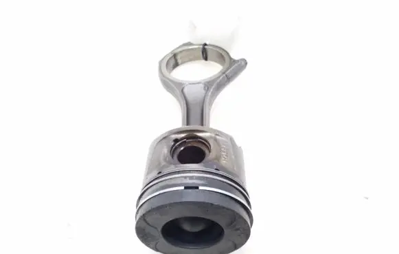 Jaguar XF X250 Piston with connecting rod