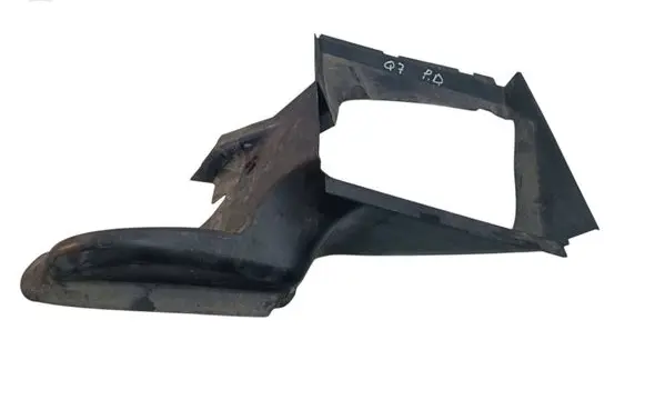 Audi Q7 4L Intercooler air channel guide 4L0117336