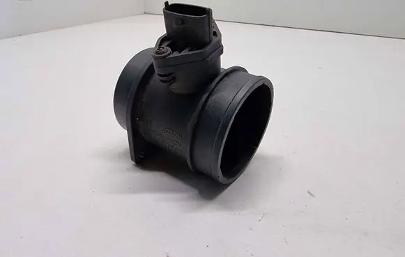 Volvo S60 Mass air flow meter 0280218088 8670115