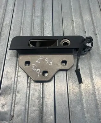 BMW 3 E92 E93 Convertible roof lock/latch 7145935