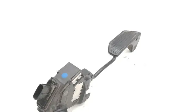 Toyota Auris E180 Accelerator throttle pedal 7811002140