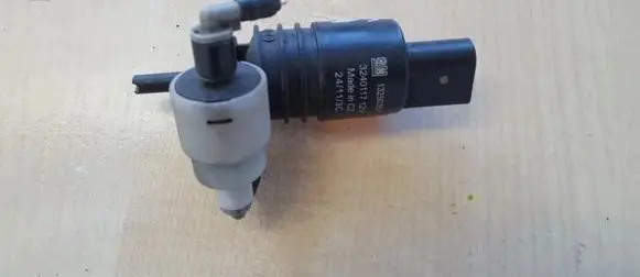 Windscreen/windshield washer pump