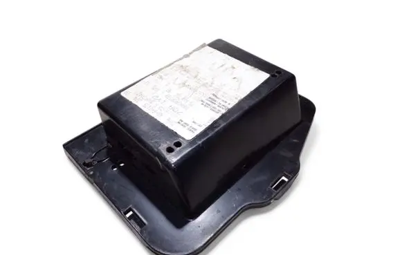Volkswagen Transporter - Caravelle T4 Fuse box cover 7D0971825