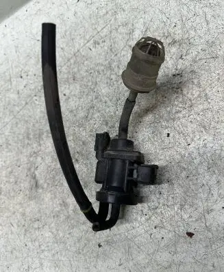 Mercedes-Benz C W203 Turbo solenoid valve A0005450427