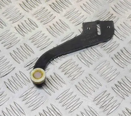 Volkswagen Transporter - Caravelle T5 Rear door upper hinge 7H0843436P