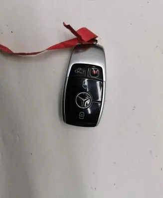Mercedes-Benz E W213 Ignition key/card 