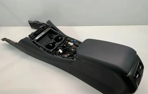 BMW X3 G01 Center console