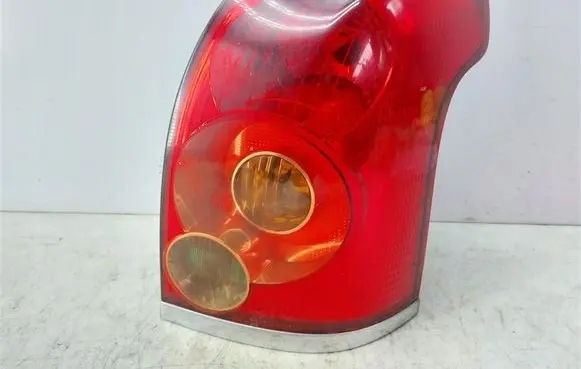 Toyota Avensis T250 Rear/tail lights 