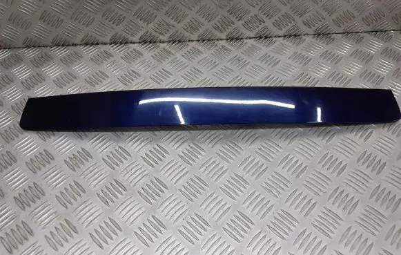 Mazda 6 Tailgate/trunk spoiler G21C50811