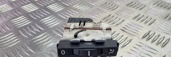 Volkswagen Touareg I Other dashboard part 7L6819766