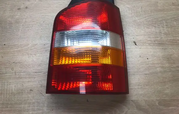 Volkswagen Multivan T5 Rear/tail lights 7H0945096G