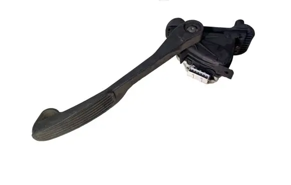 Volvo XC70 Accelerator throttle pedal 30636003