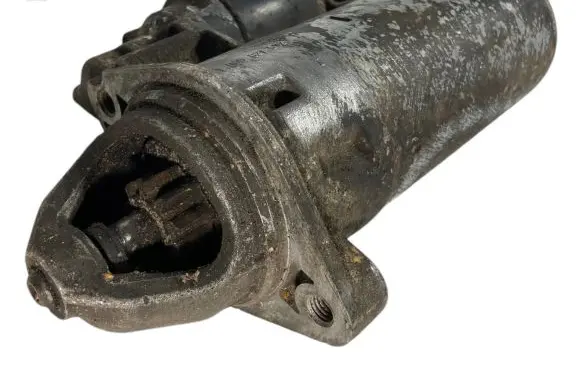 BMW 7 E38 Starter motor 0001110072