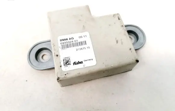 BMW 5 E60 E61 Antenna control unit 693502401 6935024-01