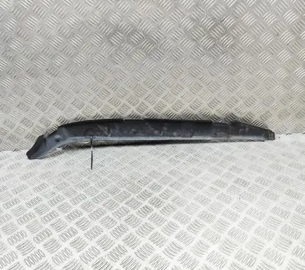 Audi Q7 4M Fender end trim 4M0821112