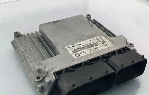 BMW 1 E81 E87 Engine control unit/module 8506434 1039S35293 030289716
