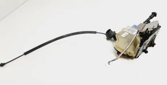 Audi A8 S8 D3 4E Rear door lock 4E0839016B