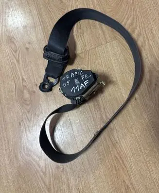 Renault Trafic II (X83) Front seatbelt A508741