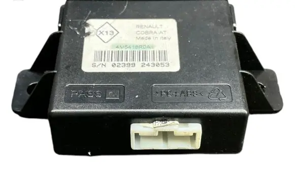 Renault Megane III Alarm control unit/module 4M5418R0A