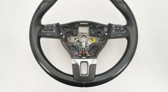 Volkswagen Tiguan Steering wheel 1T0419091AC 5K0959542C